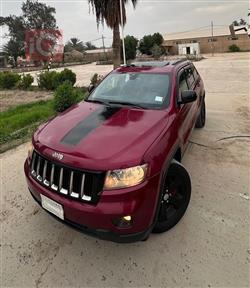 جیپ گراند شیرۆکی